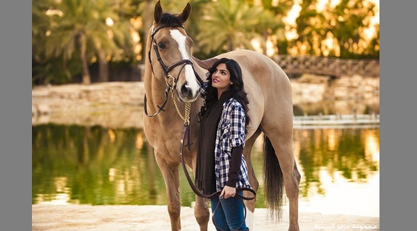 ameerah with horse