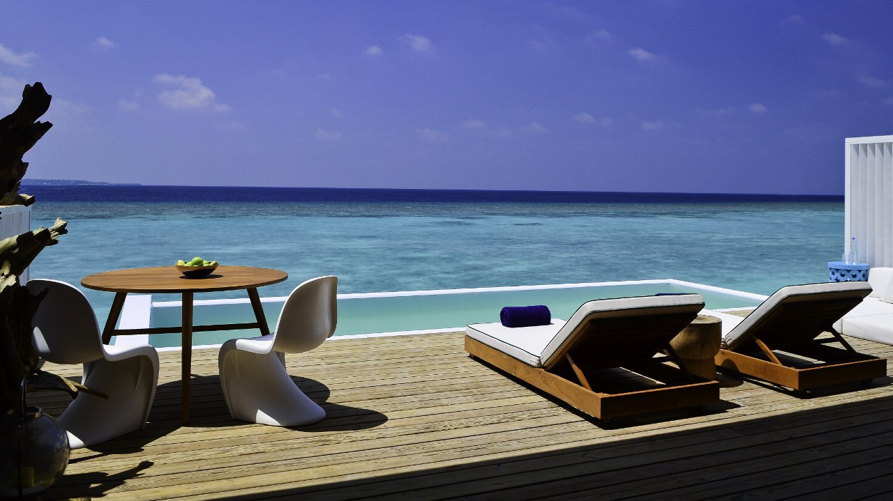 amilla fushi lagoon house