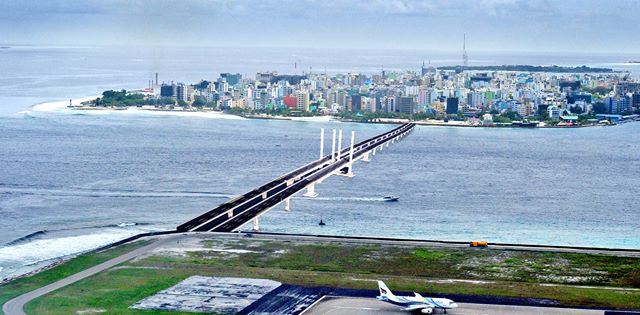 maldives bridge