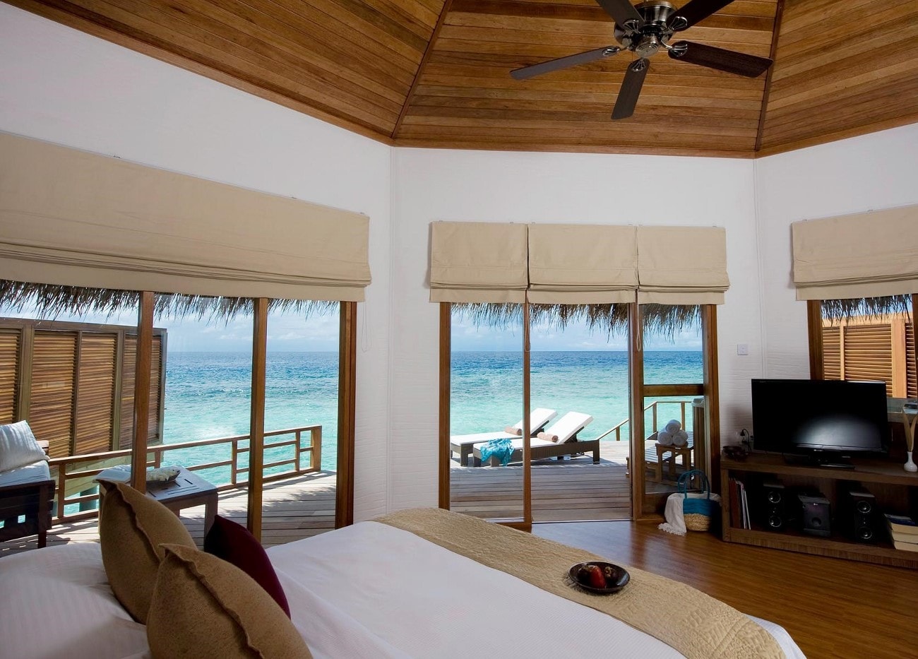 kuramathi Water Villa with Jacuzzi