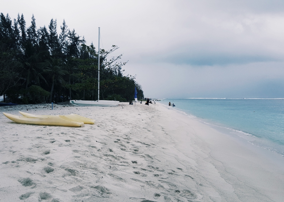 hulhumale-beach