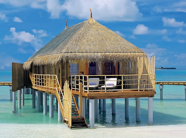 constance moofushi water villa