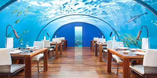 undersea restaurant