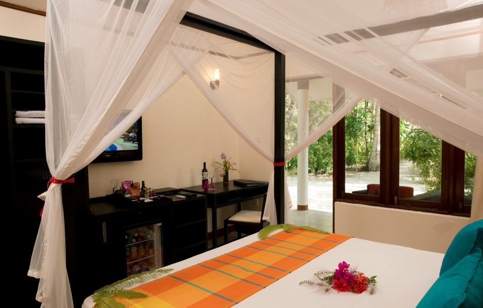 vilamendhoo garden room