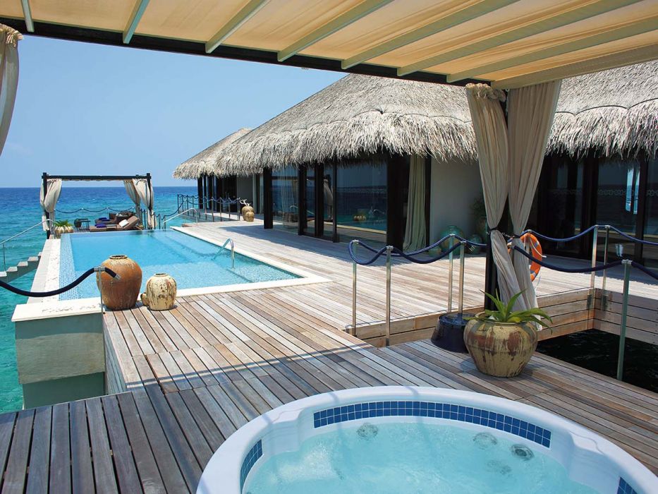 velaa private island ocean pool house