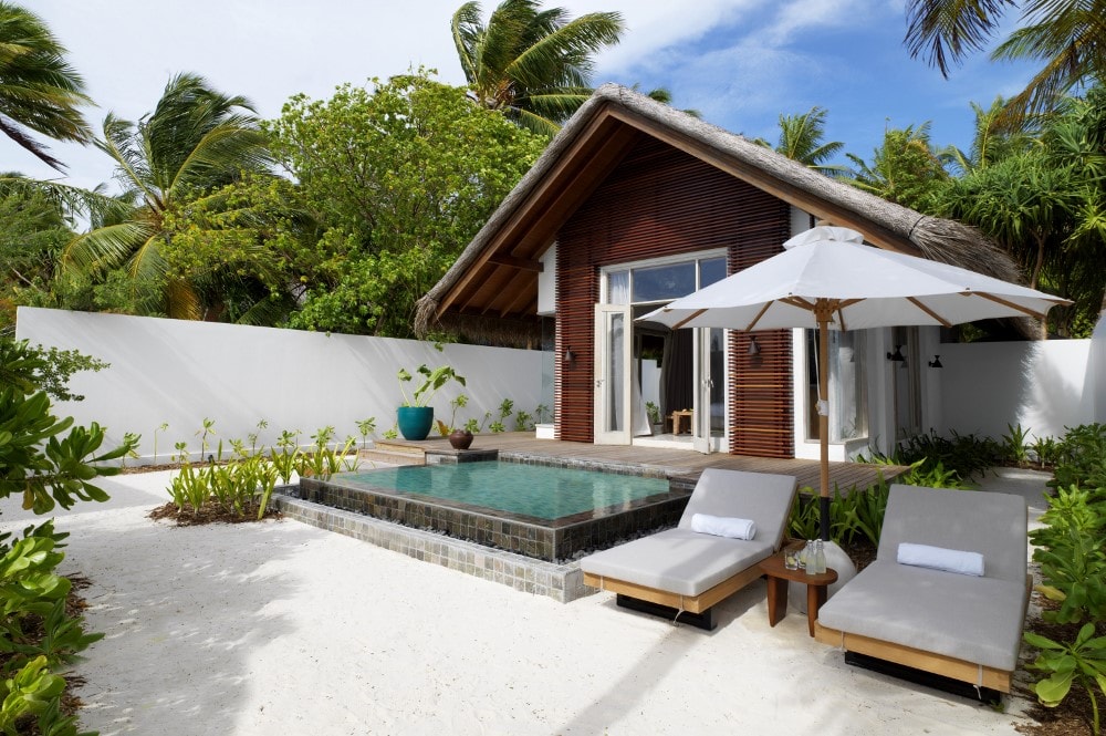 Beach Villa Deluxe Exterior