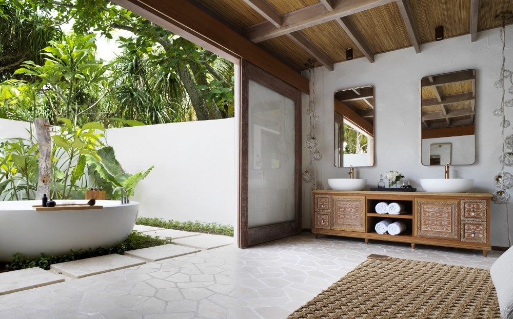 Beach Villa Premium Bathroom